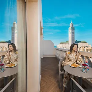 Melliber **** Casablanca